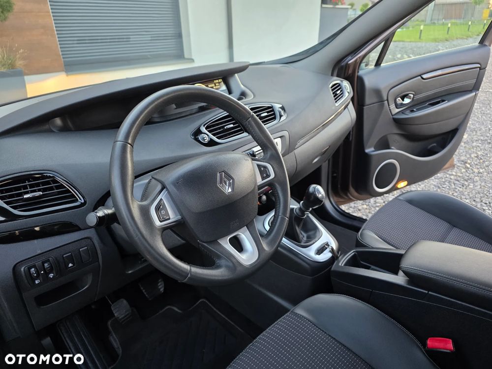 Renault Grand Scenic 1.6 16V 110 Dynamique - 36
