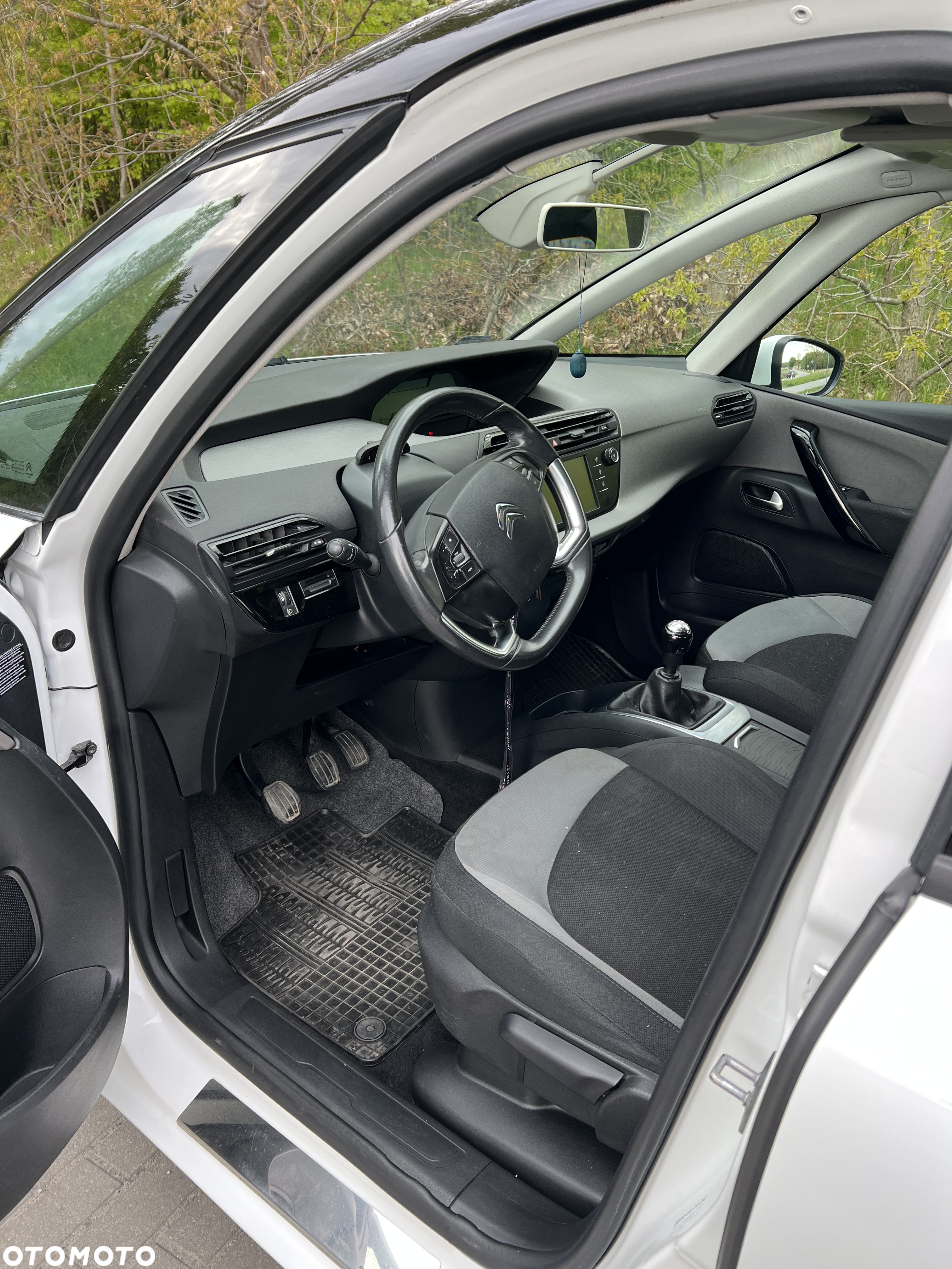 Citroën C4 Picasso - 8