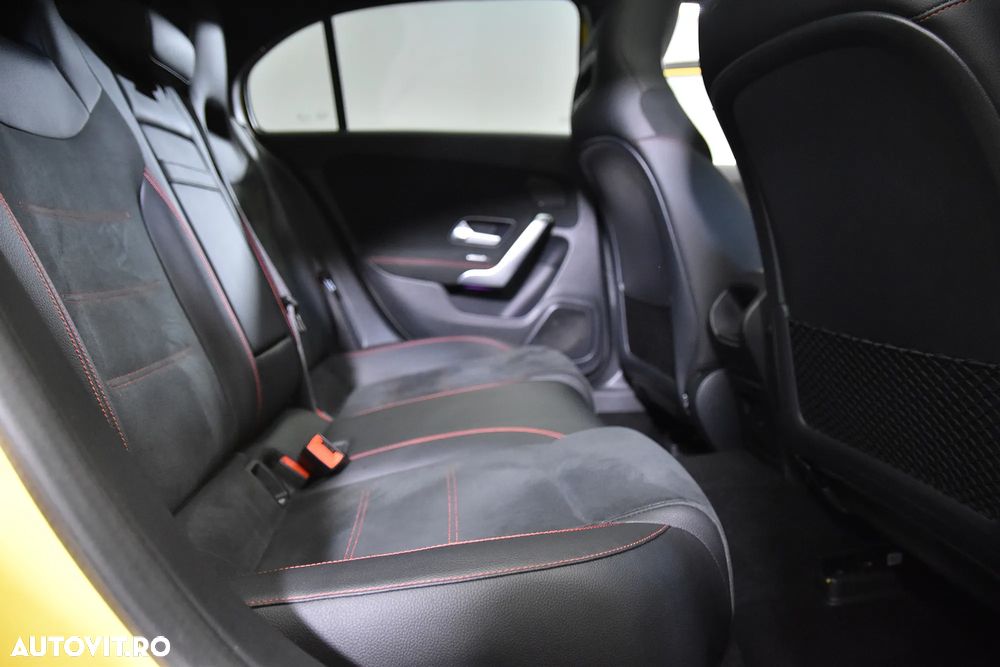 Mercedes-Benz A 250 e Aut. - 12