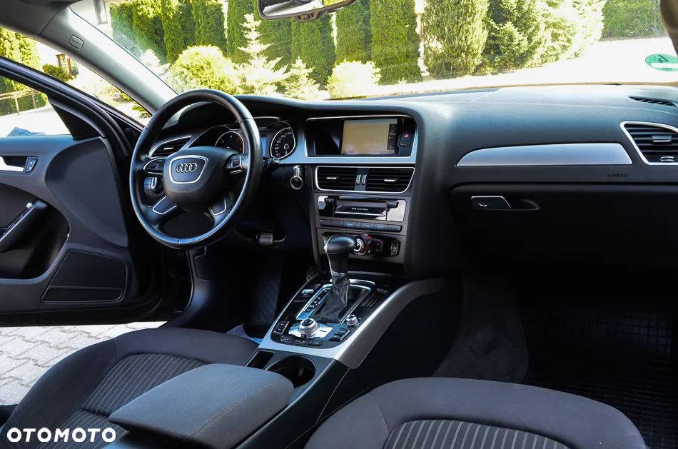 Audi A4 Avant - 32