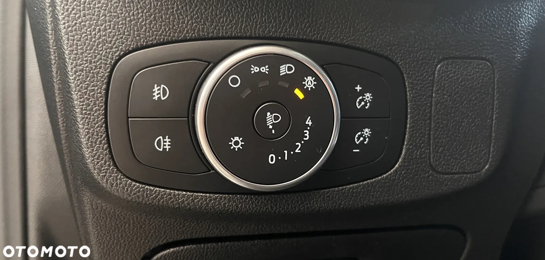 Ford Focus 1.5 EcoBoost ST-Line ASS PowerShift - 29
