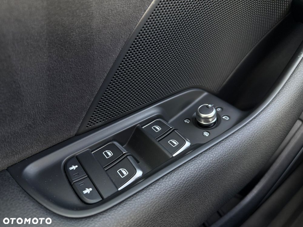 Audi A3 Sportback 2.0 TDI quattro Ambition - 30