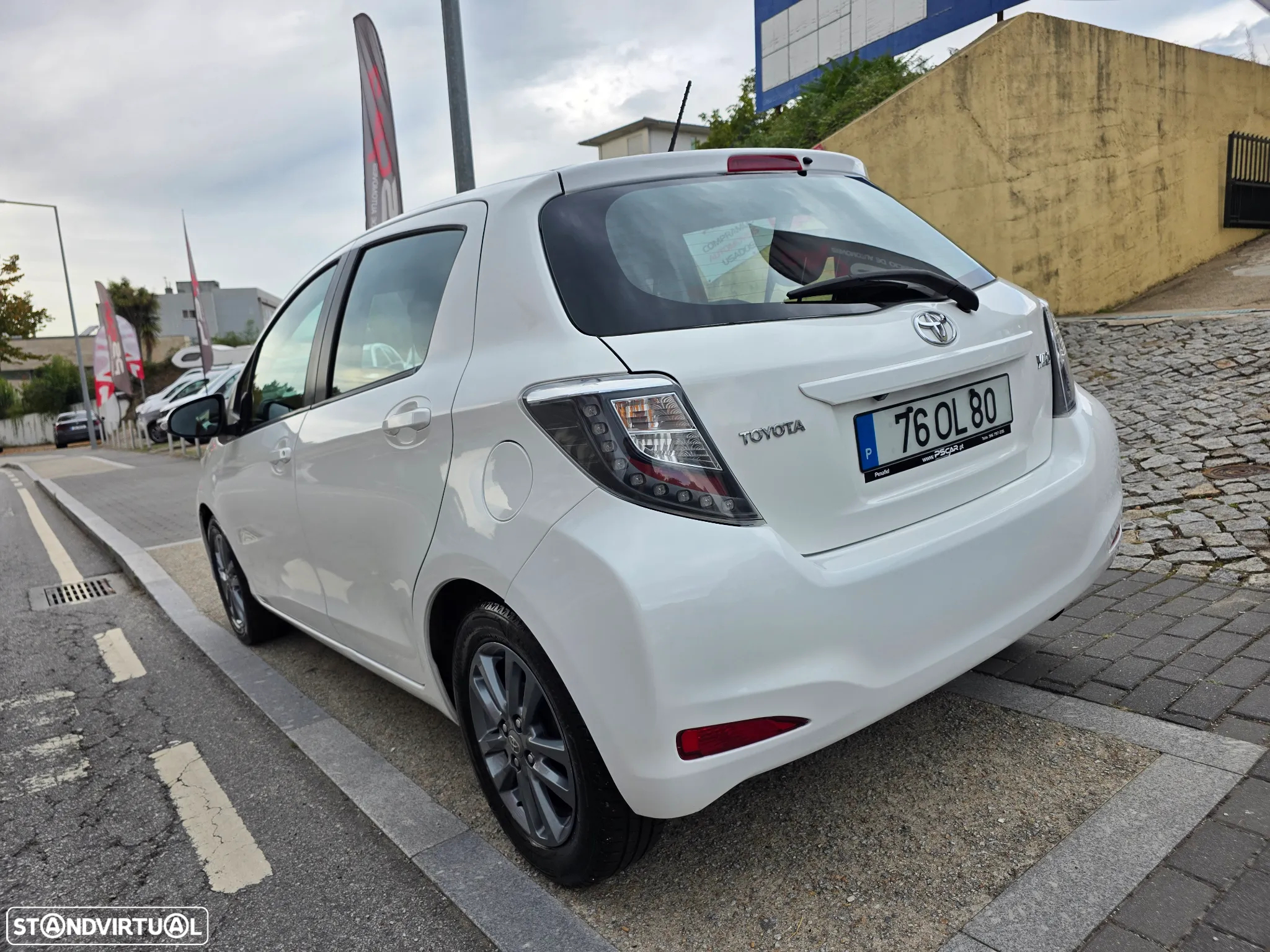 Toyota Yaris 1.0 VVT-i Comfort +PS Style+P.Techno - 7