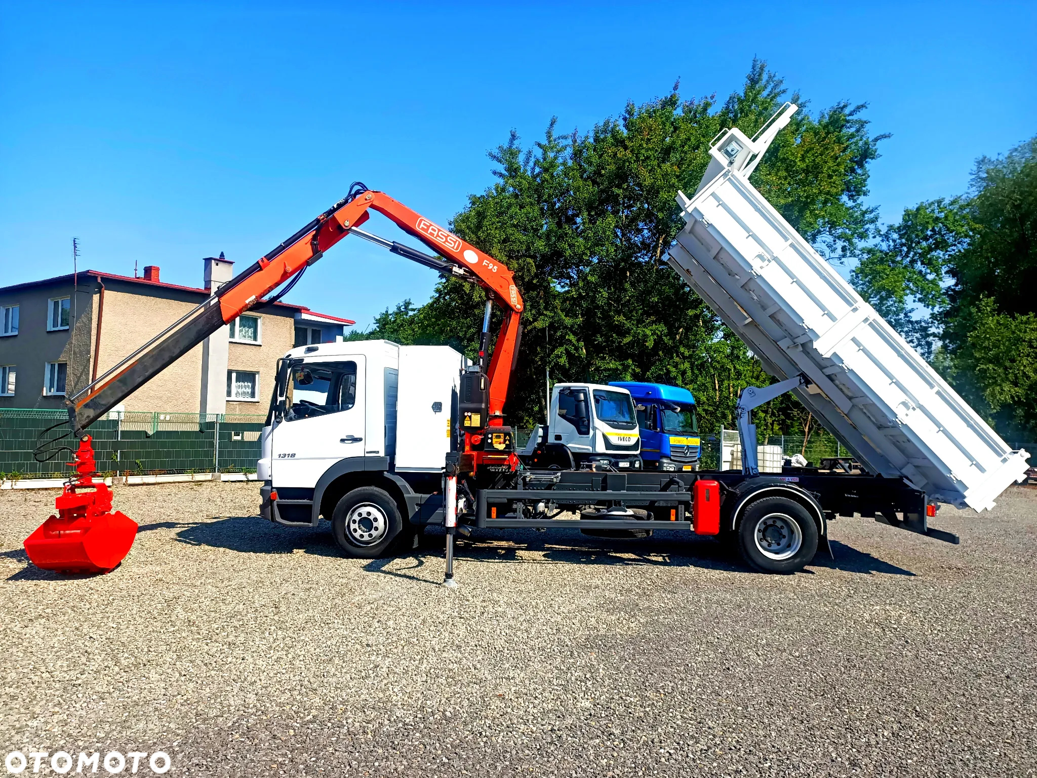Mercedes-Benz Atego 1318N Wywrotka Żuraw Dżwig HDS Fassi F95 - 2