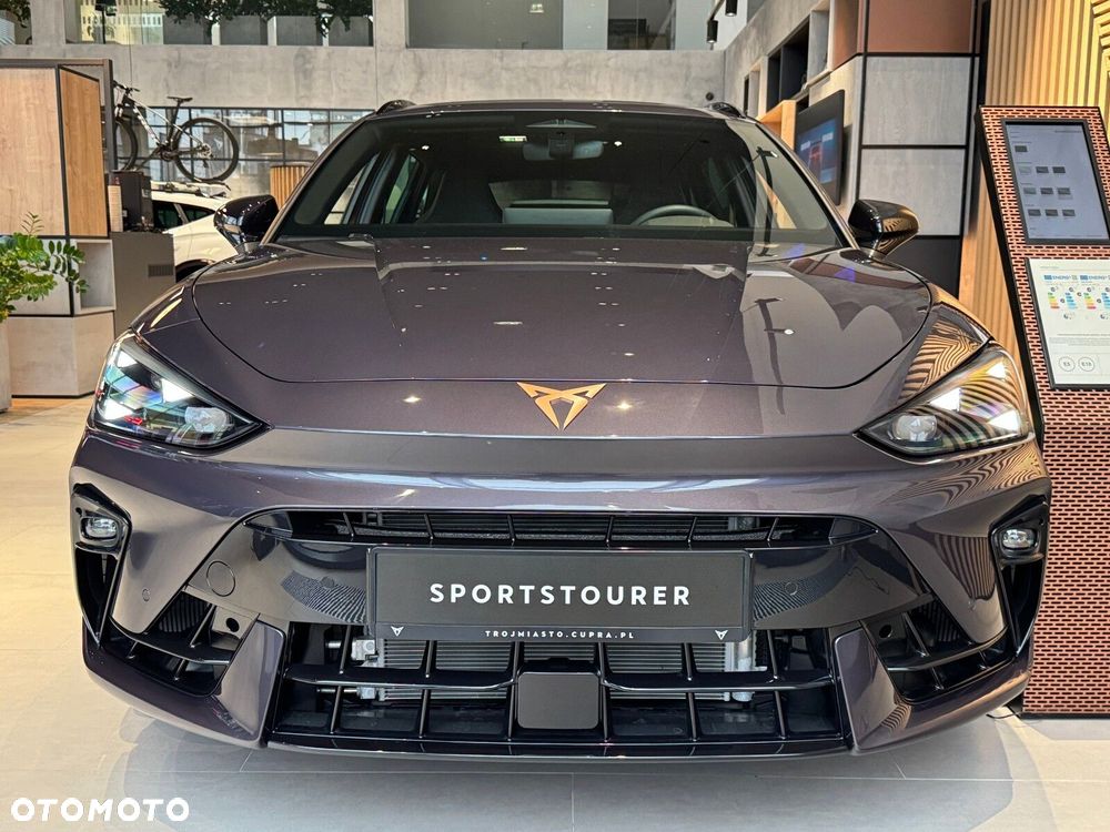 Cupra Leon Sportstourer - 2