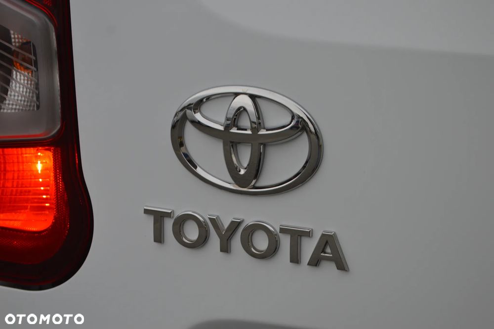 Toyota Proace City - 18