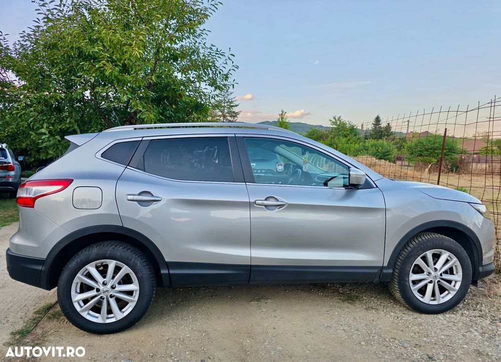 Nissan Qashqai 1.6 DCI DPF Start/Stop tekna - 13