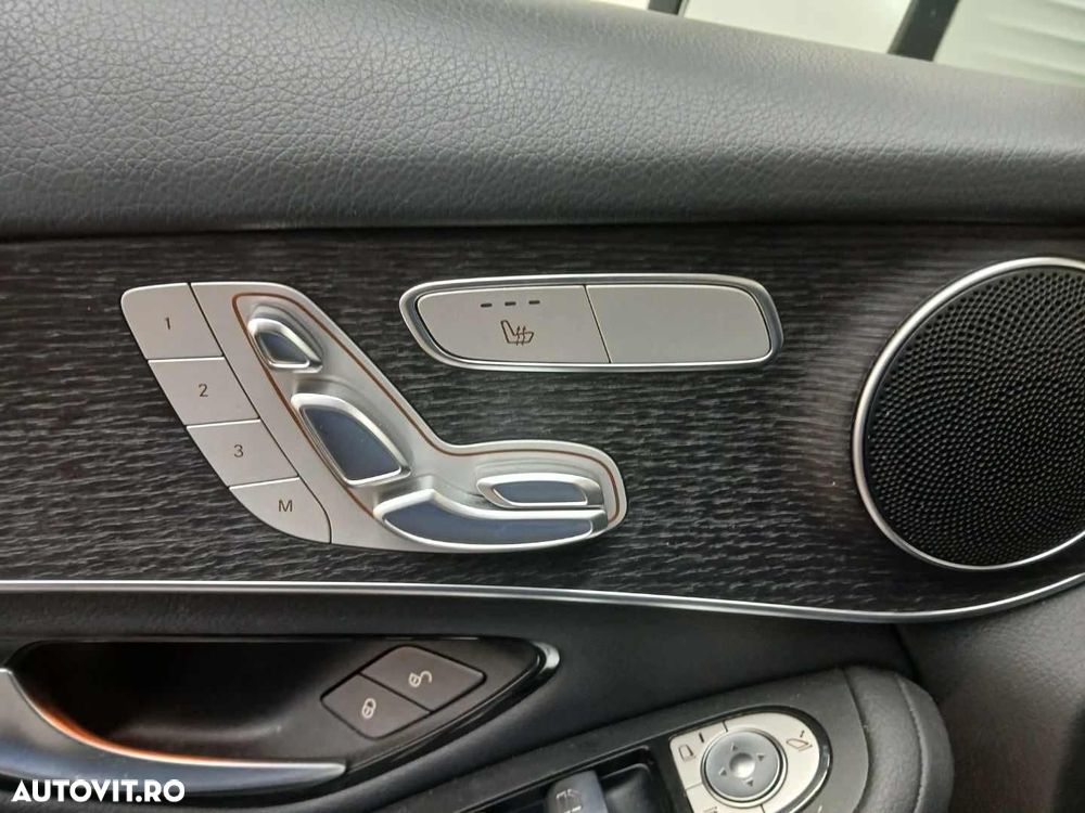 Mercedes-Benz GLC 300 de 4Matic 9G-TRONIC - 10