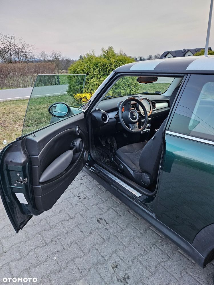 MINI ONE Standard - 13
