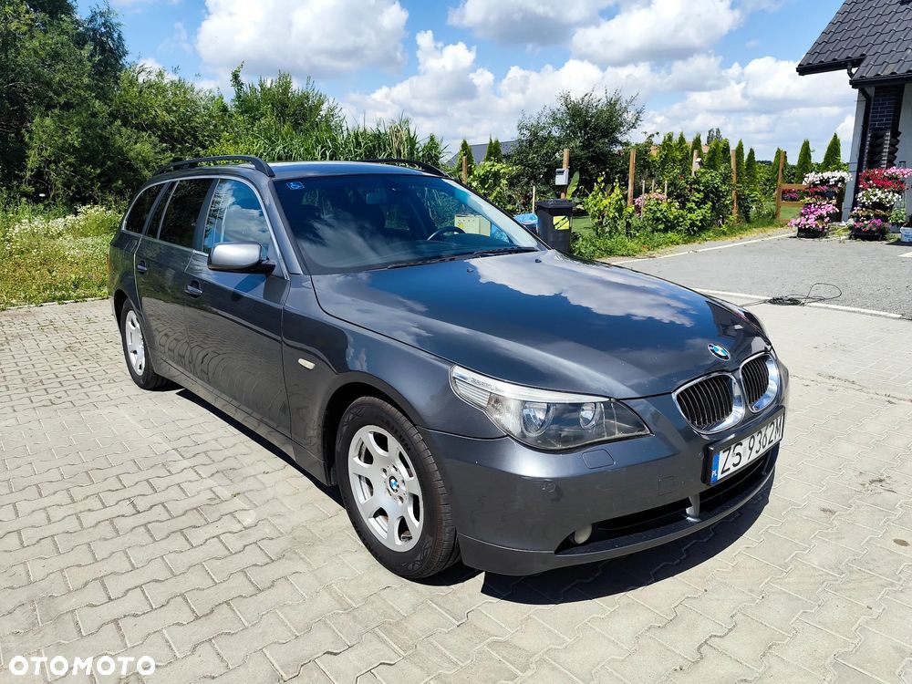 BMW Seria 5 525d - 2