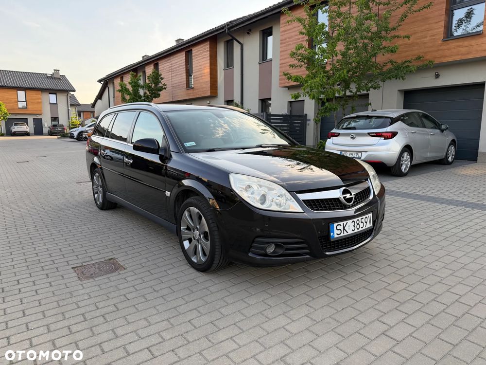 Opel Vectra 1.9 CDTI Cosmo - 9
