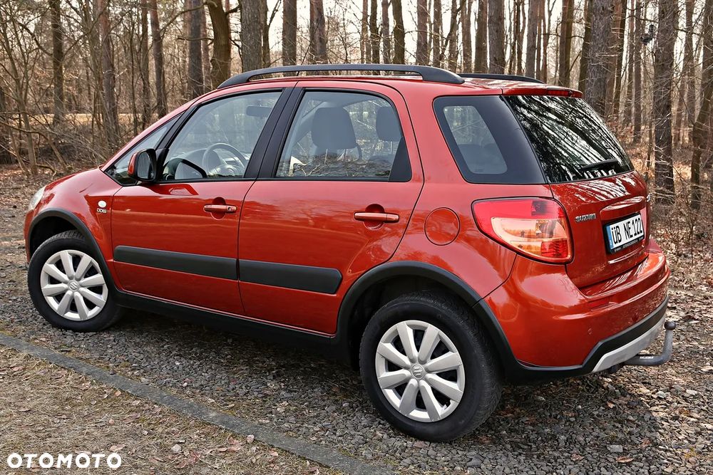 Suzuki SX4 2.0 DDiS 4x4 Style - 27