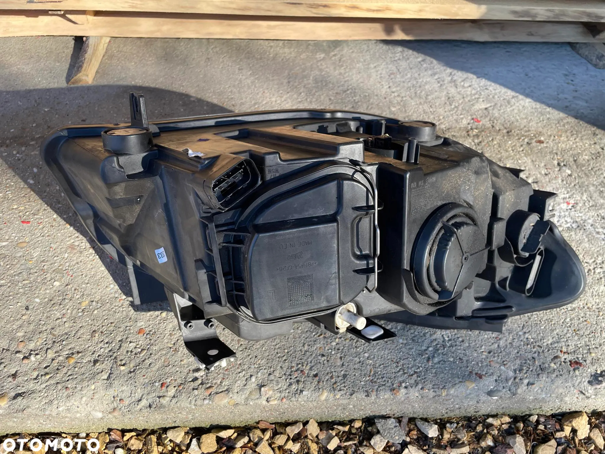 Lampa przednia lewa BMW X1 E84 lift 2009 - 2015 - 3