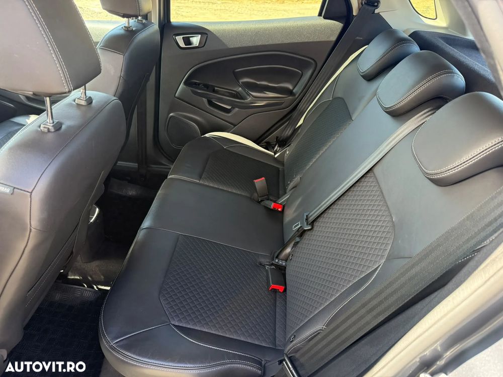Ford EcoSport 1.5 Ti-VCT Powershift Titanium - 12