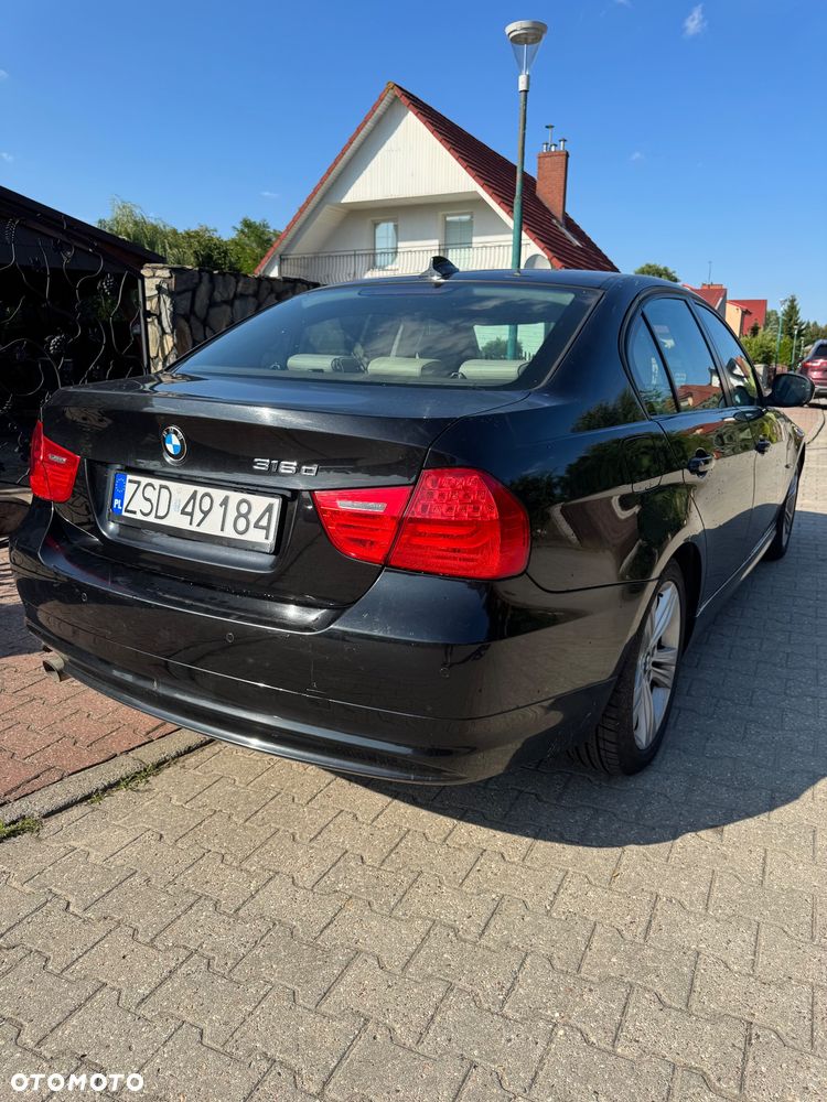 BMW Seria 3 316d - 4