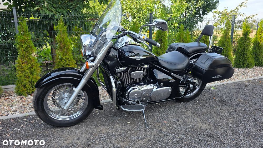 Suzuki Intruder - 6