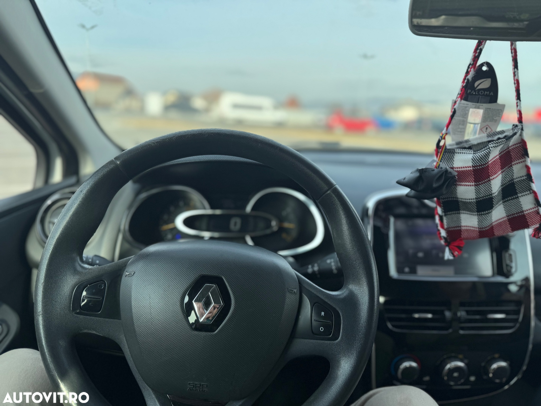 Renault Clio 1.5 dCi 75 Expression - 13