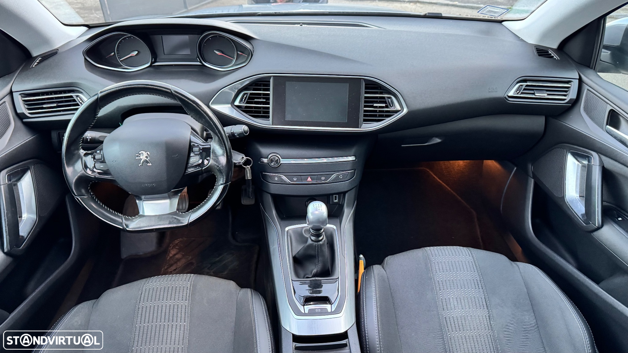 Peugeot 308 1.2 PureTech Allure Full LED - 12