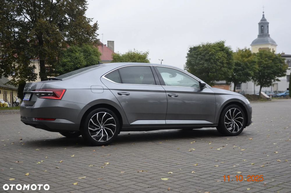 Skoda Superb 2.0 TDI SCR Ambition DSG - 7