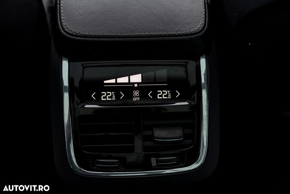 Volvo XC 90 T8 Twin Engine AWD Inscription - 24