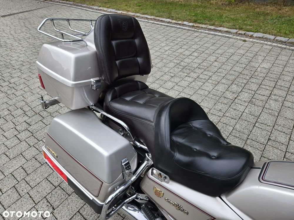 Honda GL - 27