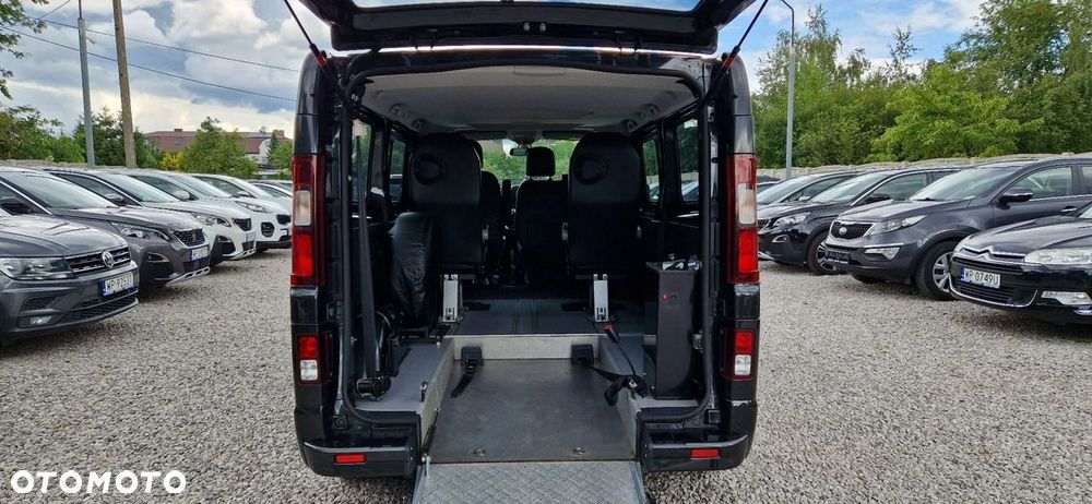 Opel Vivaro - 8