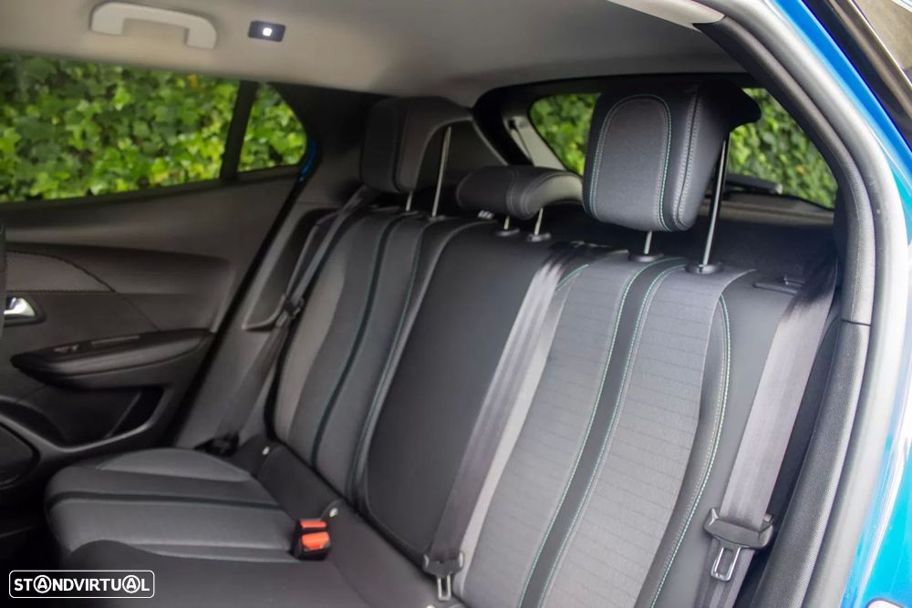 Peugeot e-2008 50 kWh Allure Pack - 14
