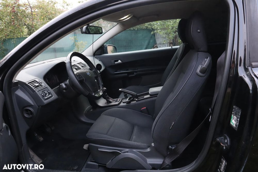 Volvo C30 1.6D Base - 33