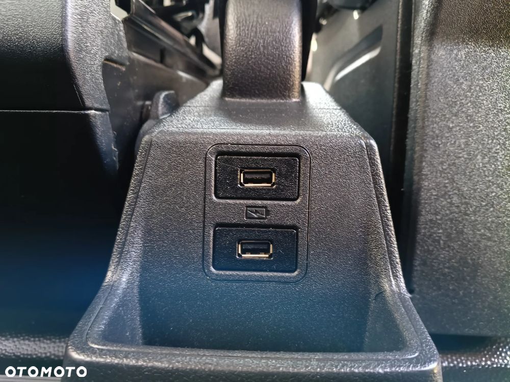Ford Tourneo Custom 320 L2H1 VA Trend - 22