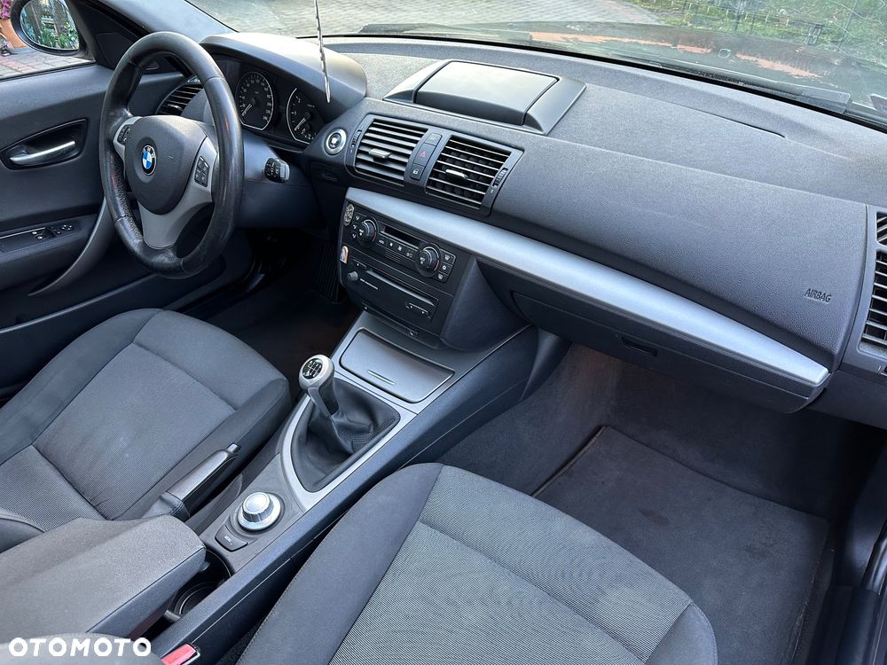 BMW Seria 1 - 13