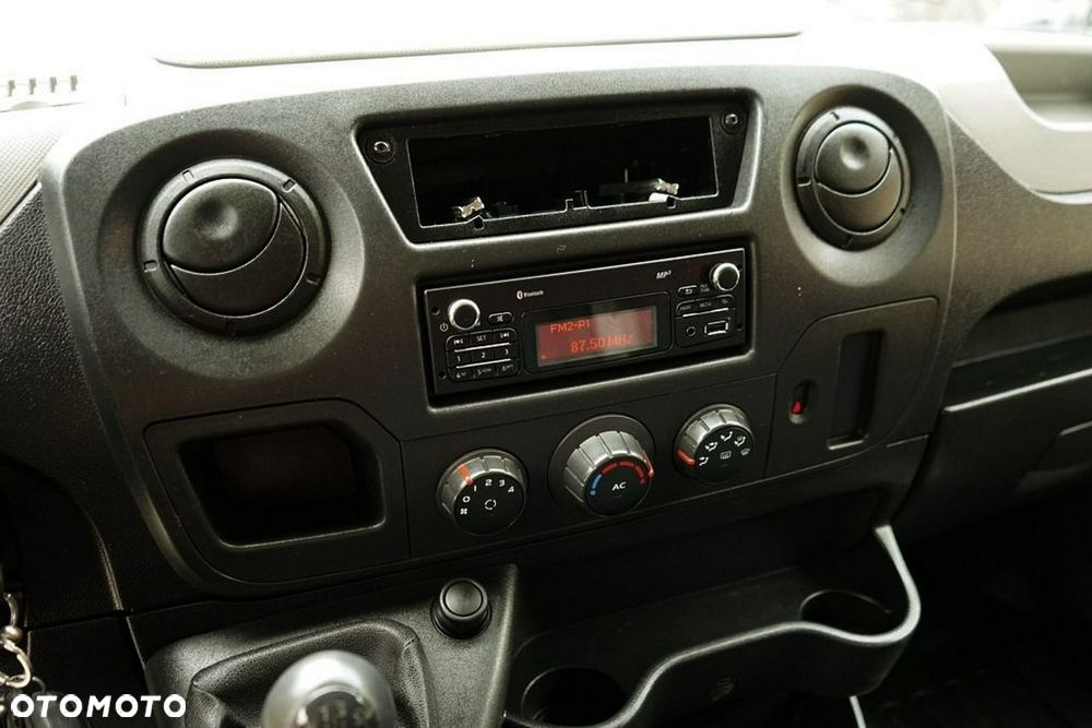 Renault Master - 19