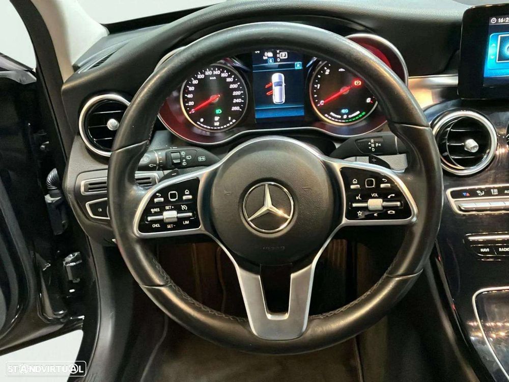 Mercedes-Benz C 300 - 13
