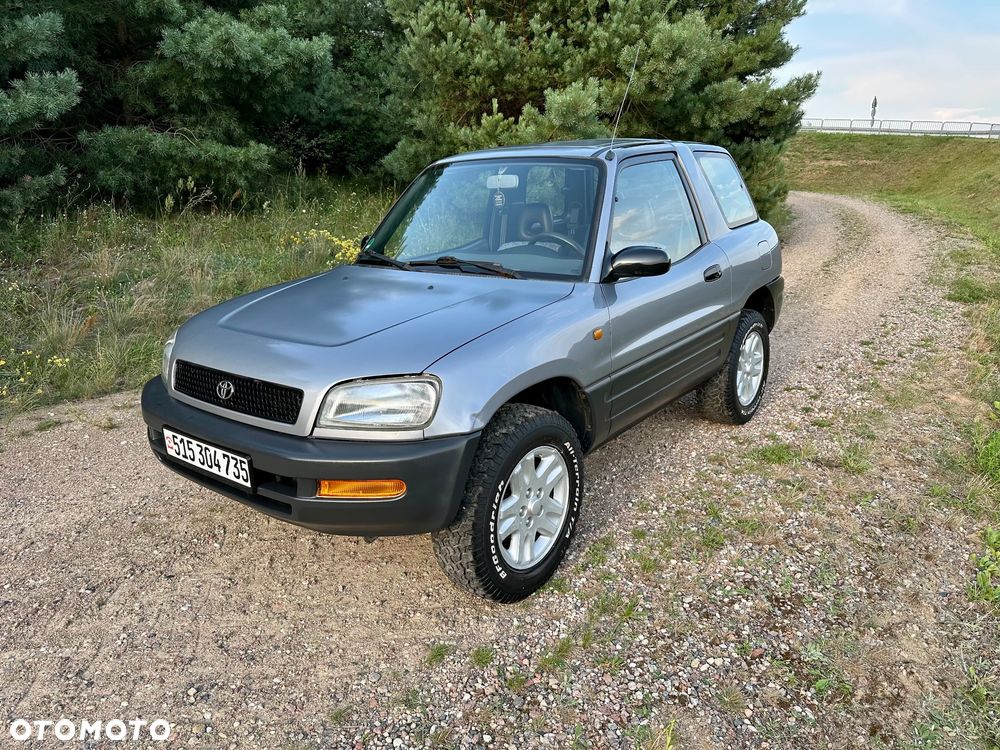 Toyota RAV4 2.0 Special - 1