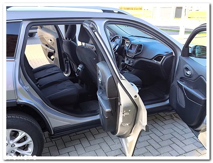 Jeep Cherokee 3.2 V6 Active Drive I Overland - 16