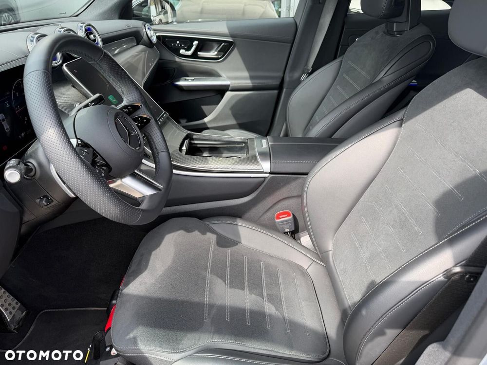 Mercedes-Benz GLC 220 d mHEV 4-Matic AMG Line - 11