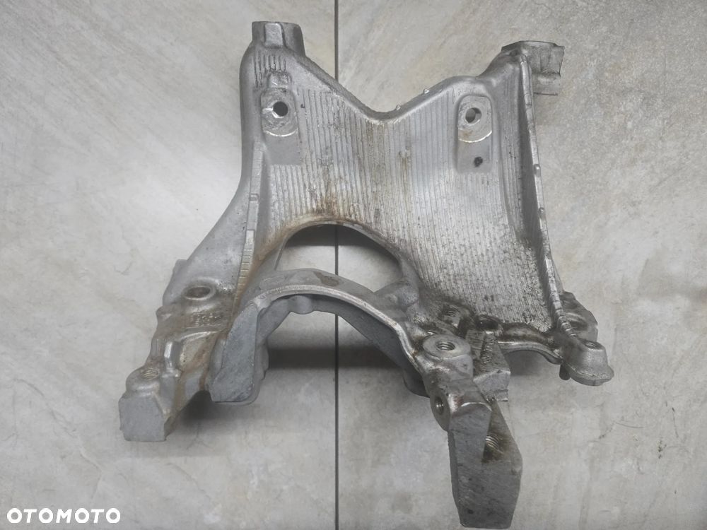 AUDI A4 B9 ŁAPA WSPORNIK MOCOWANIE ZAWIESZENIA LEWA PRZÓD - 2