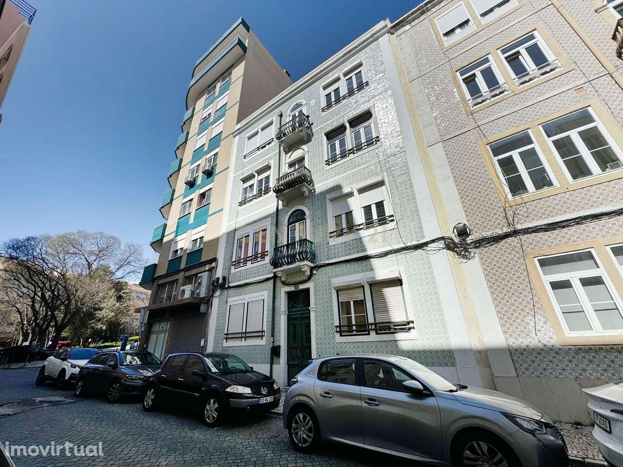 Apartamento T2 em Arroios, Lisboa - Excelente Localização - Grande imagem: 3/29