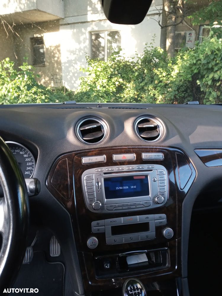 FORD Mondeo 2010 — imagine 9