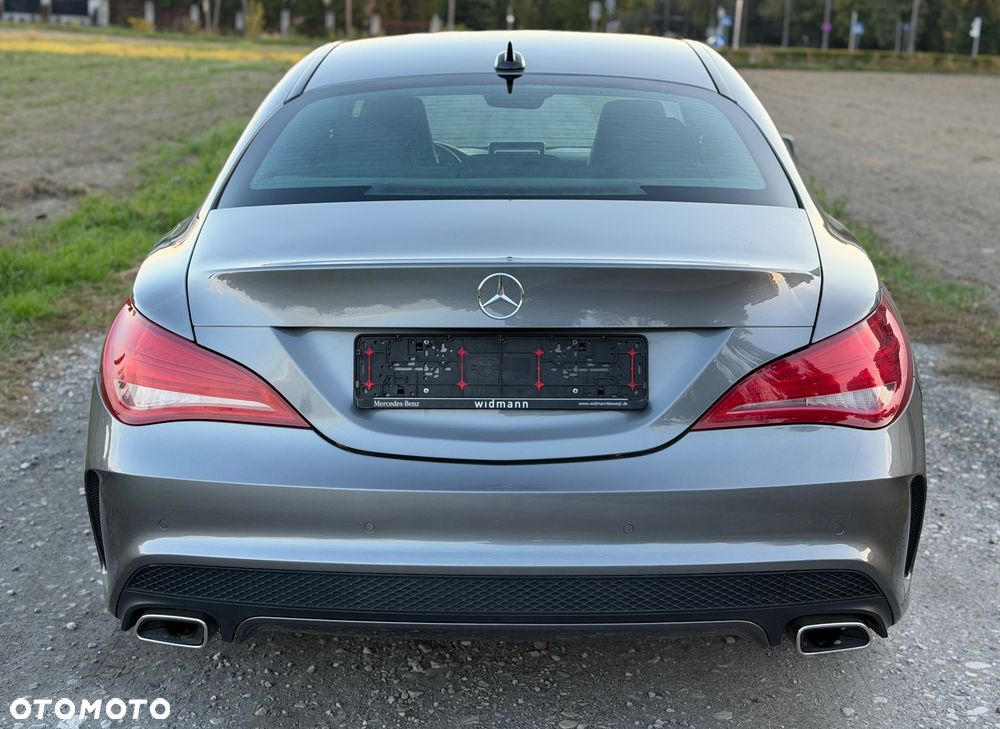 Mercedes-Benz CLA 180 7G-DCT AMG Line - 18