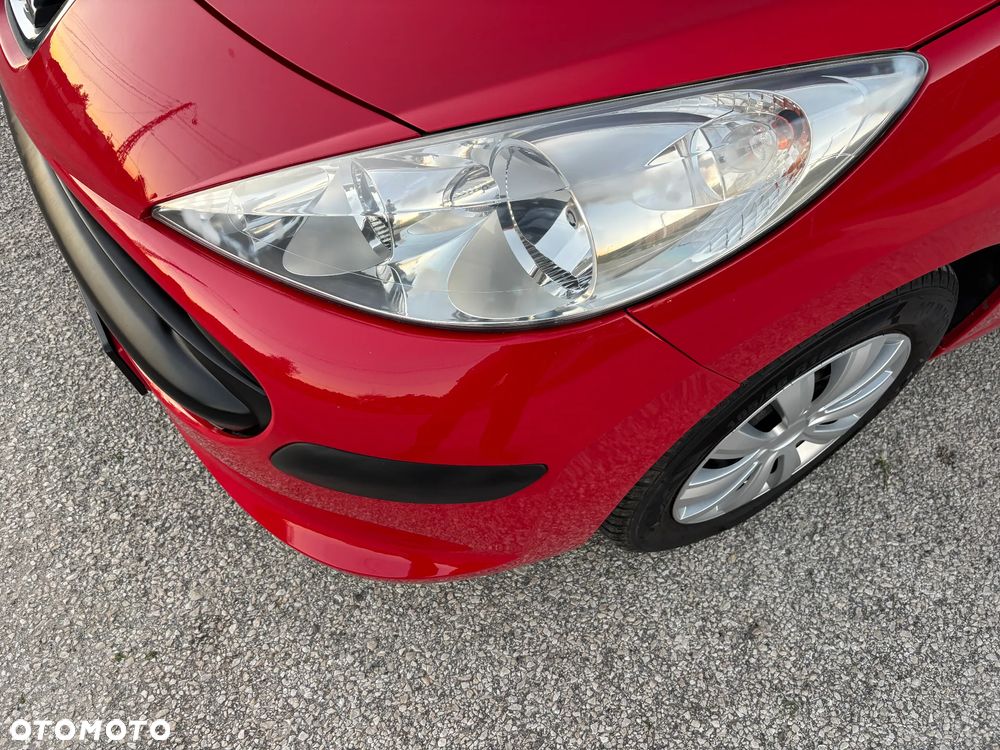 Peugeot 207 1.4 16V U Move - 36
