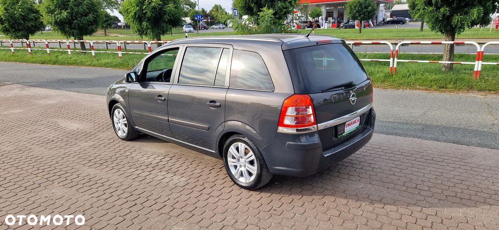 Opel Zafira - 6