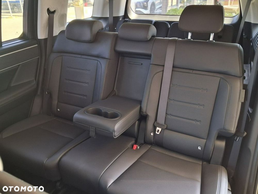 Hyundai Santa Fe - 30