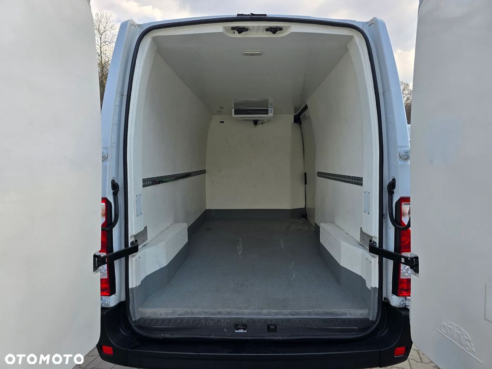 Renault MASTER Chłodnia - 22