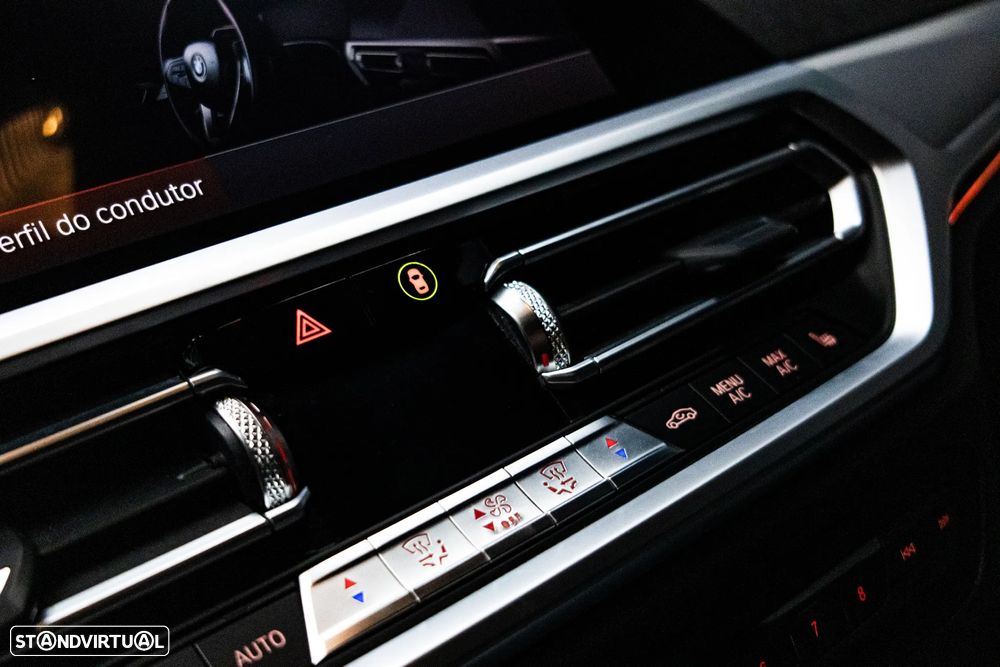 BMW 330 i Pack M Shadow Auto - 21