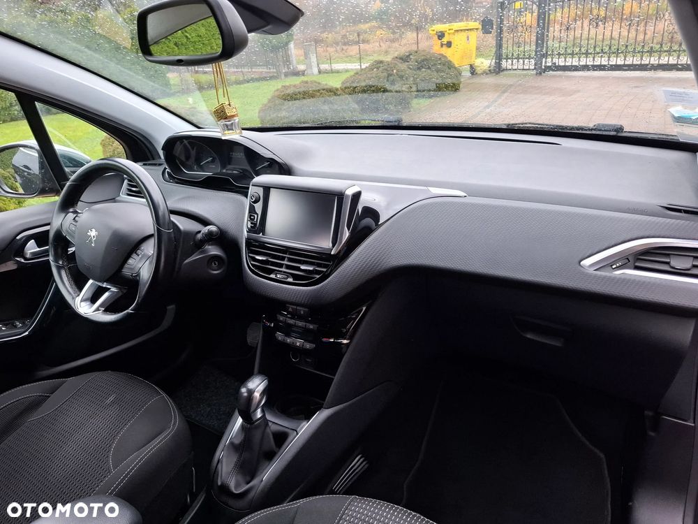 Peugeot 208 Blue-HDi 100 Stop&Start Allure - 17