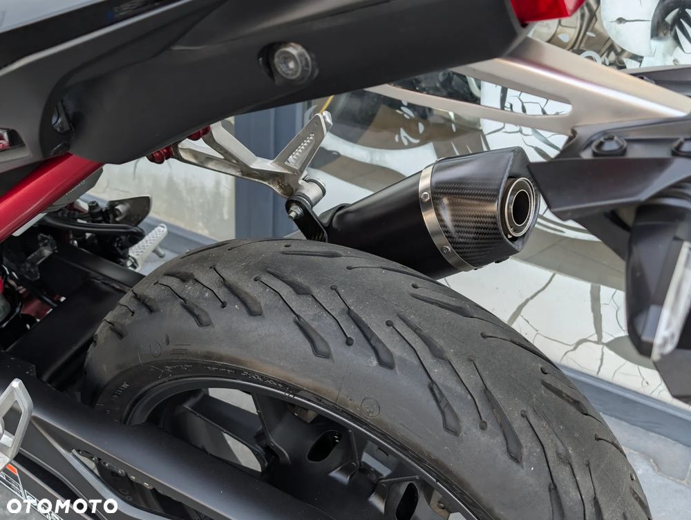 Honda CB - 8