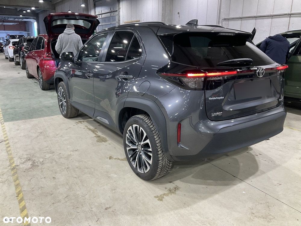 Toyota Yaris Cross - 3
