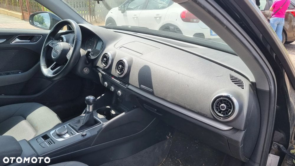 Audi A3 Sportback 1.6 TDI - 26