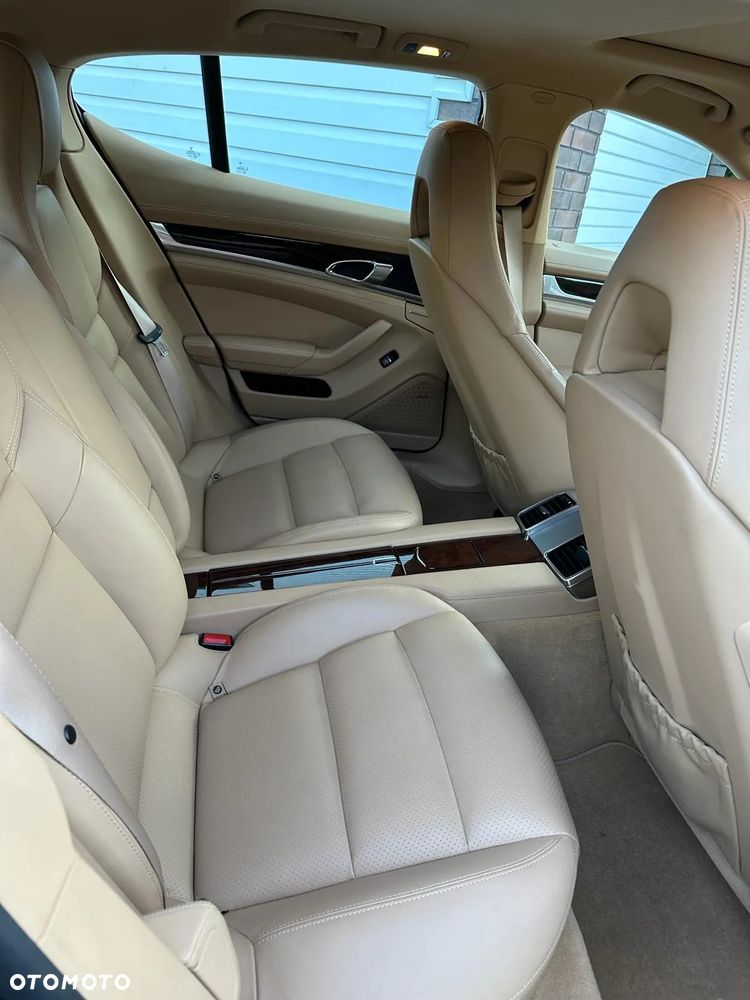 Porsche Panamera Diesel - 4