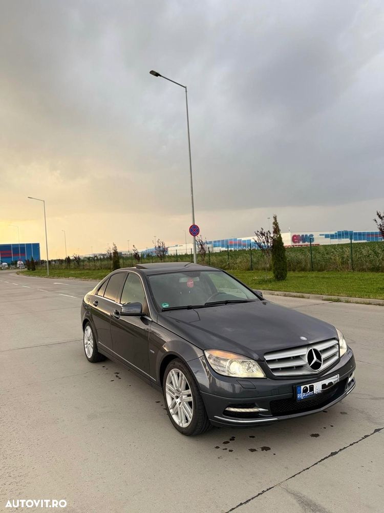 Mercedes-Benz C - 5